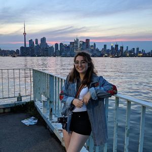 Meet your Posher, Danika